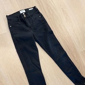 Black Frame Denim skinny jeans